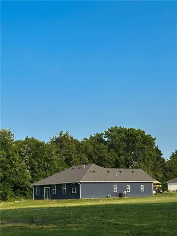 $245,000 | 100 Brookside Court, Brookfield, MO 64628