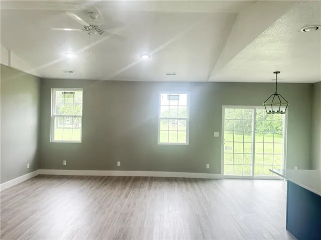 $245,000 | 100 Brookside Court, Brookfield, MO 64628