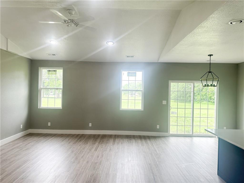 100 Brookside Court Brookfield, MO 64628 - Photo 5 of 19