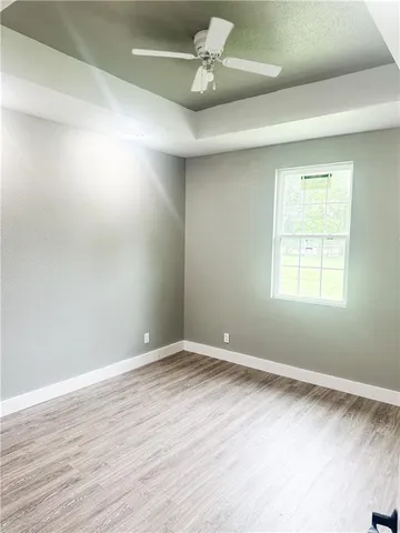 $245,000 | 100 Brookside Court, Brookfield, MO 64628