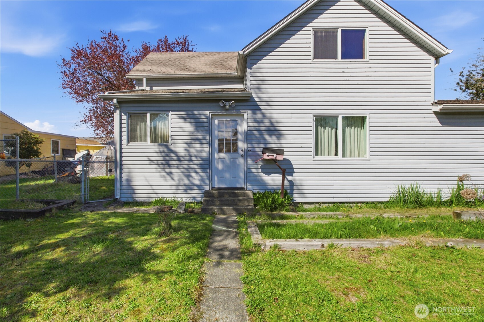 815 East 60th Street Tacoma, WA 98404 - Photo 4 of 23