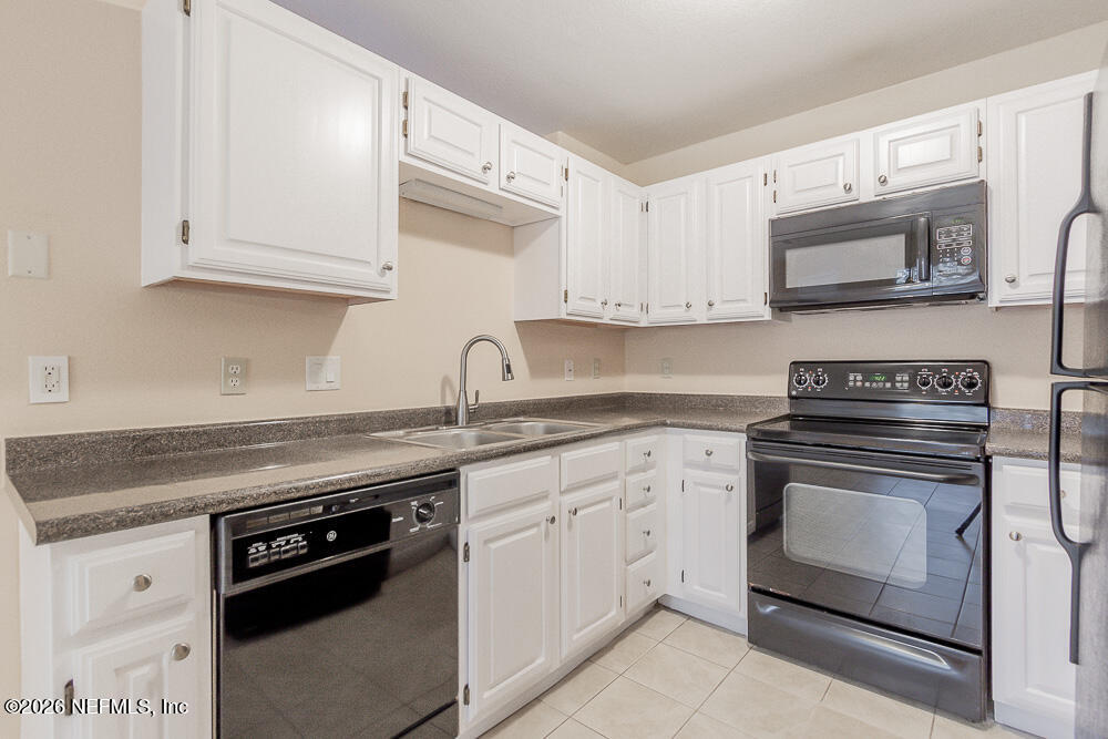 10150 Belle Rive Boulevard, Unit 1108 Jacksonville, FL 32256 - Photo 12 of 25 20260614_belle_rive_blvd_8567