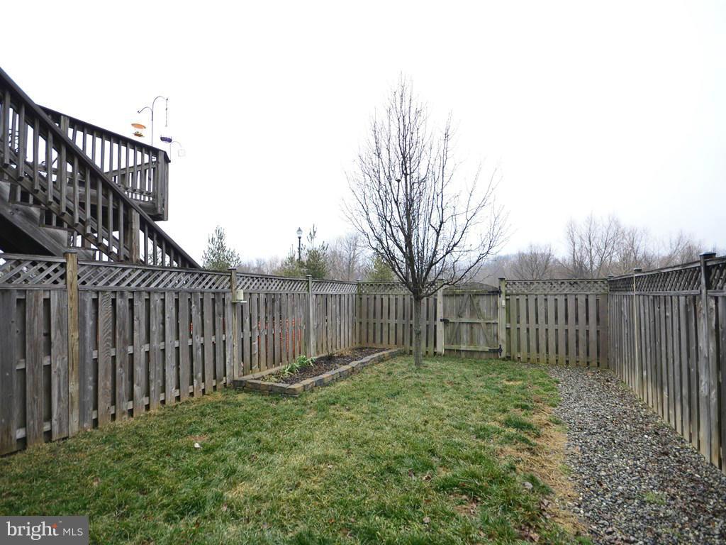 242 Timber View Court Frederick, MD 21702 - Photo 23 of 24 Exterior (Rear)