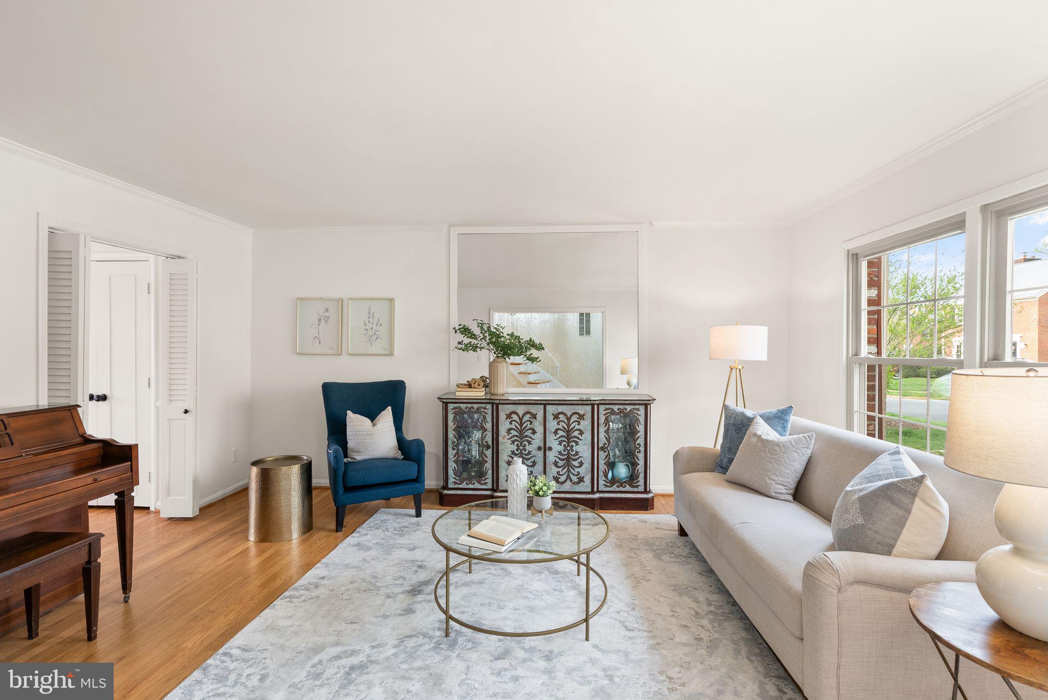 6026 Queenston Street Springfield, VA 22152 - Photo 5 of 53 a living room with furniture and wooden floor