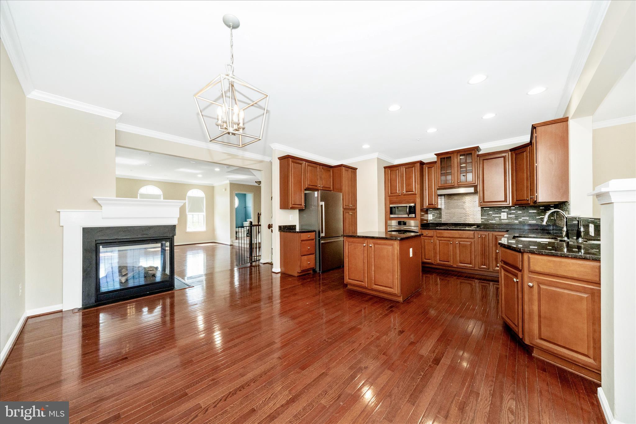3827 Cullingworth Road Burtonsville, MD 20866 - Photo 11 of 72 Dining Area