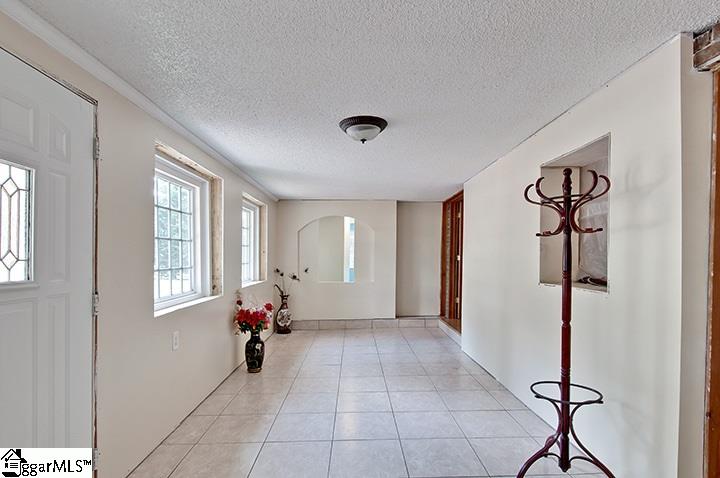114 Watson Road Fountain Inn, SC 29644 - Photo 4 of 31