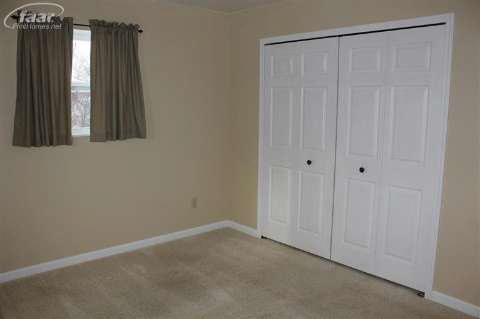 11785 Pittsburg Road Durand, MI 48429 - Photo 18 of 37 20388361-20.JPG