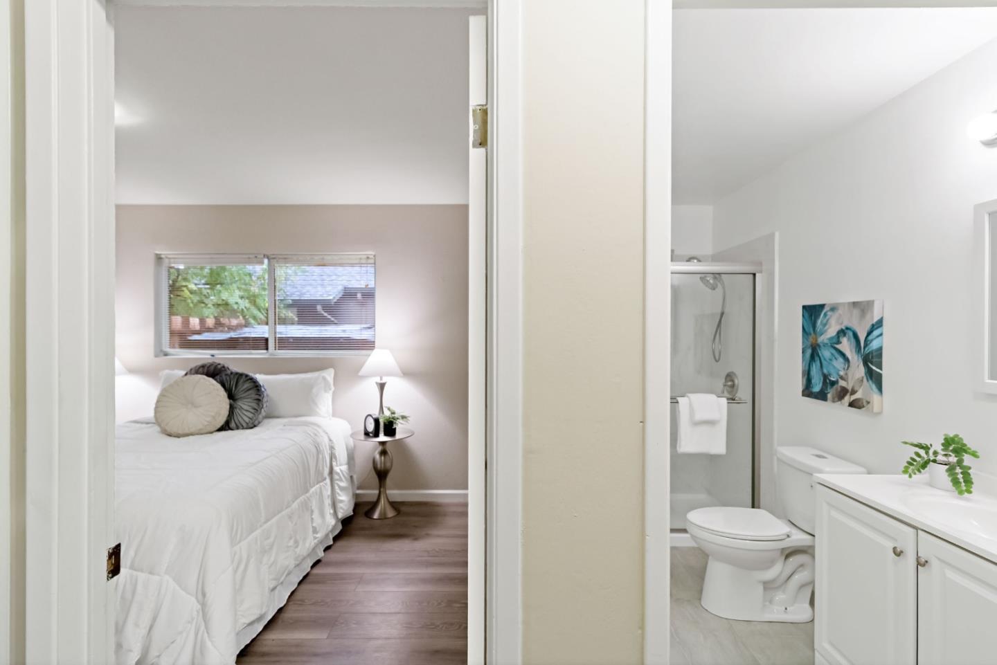 527 Easy Street Mountain View, CA 94043 - Photo 16 of 57