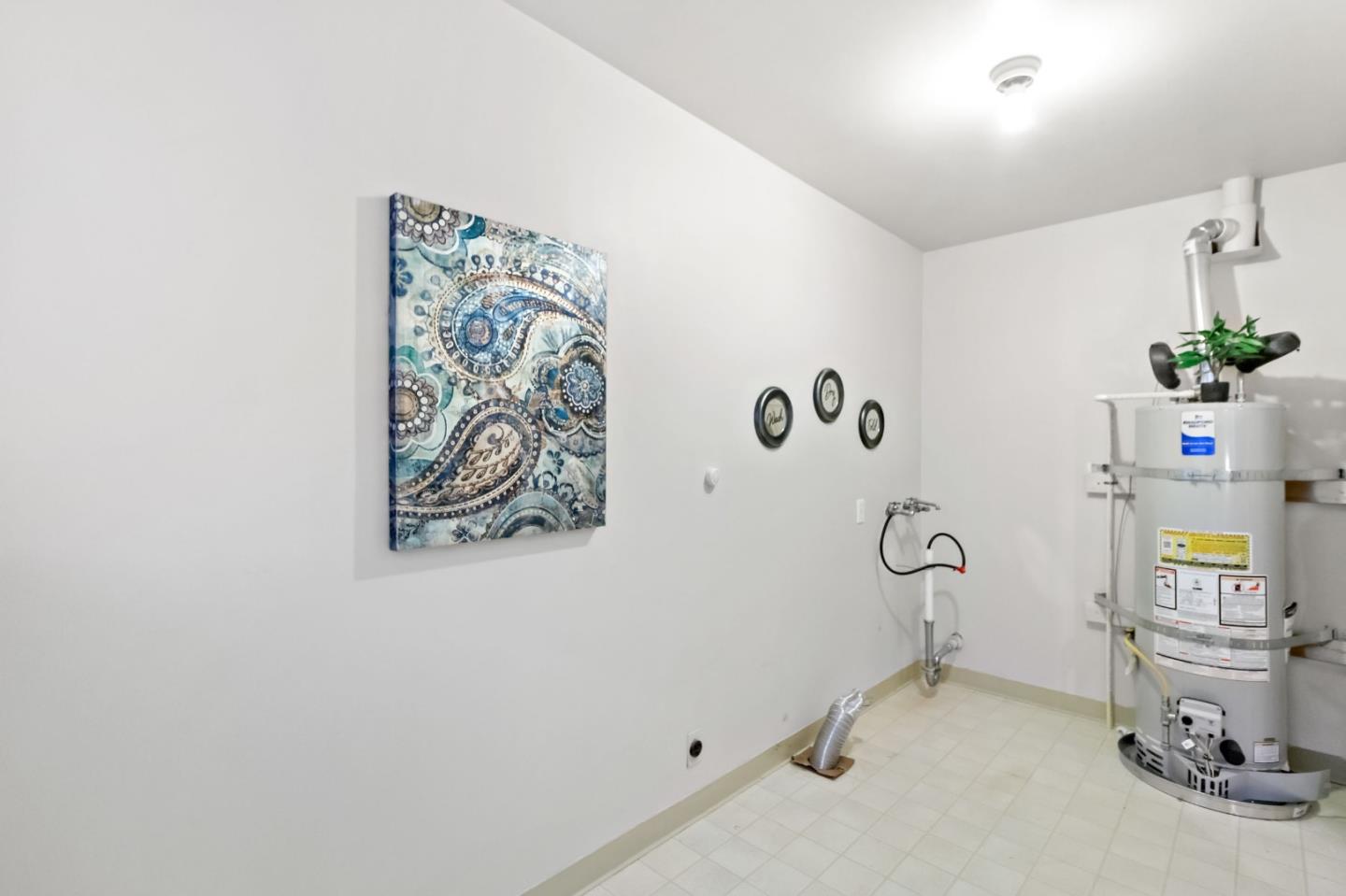 527 Easy Street Mountain View, CA 94043 - Photo 22 of 57 a bathroom with a sink and a shower