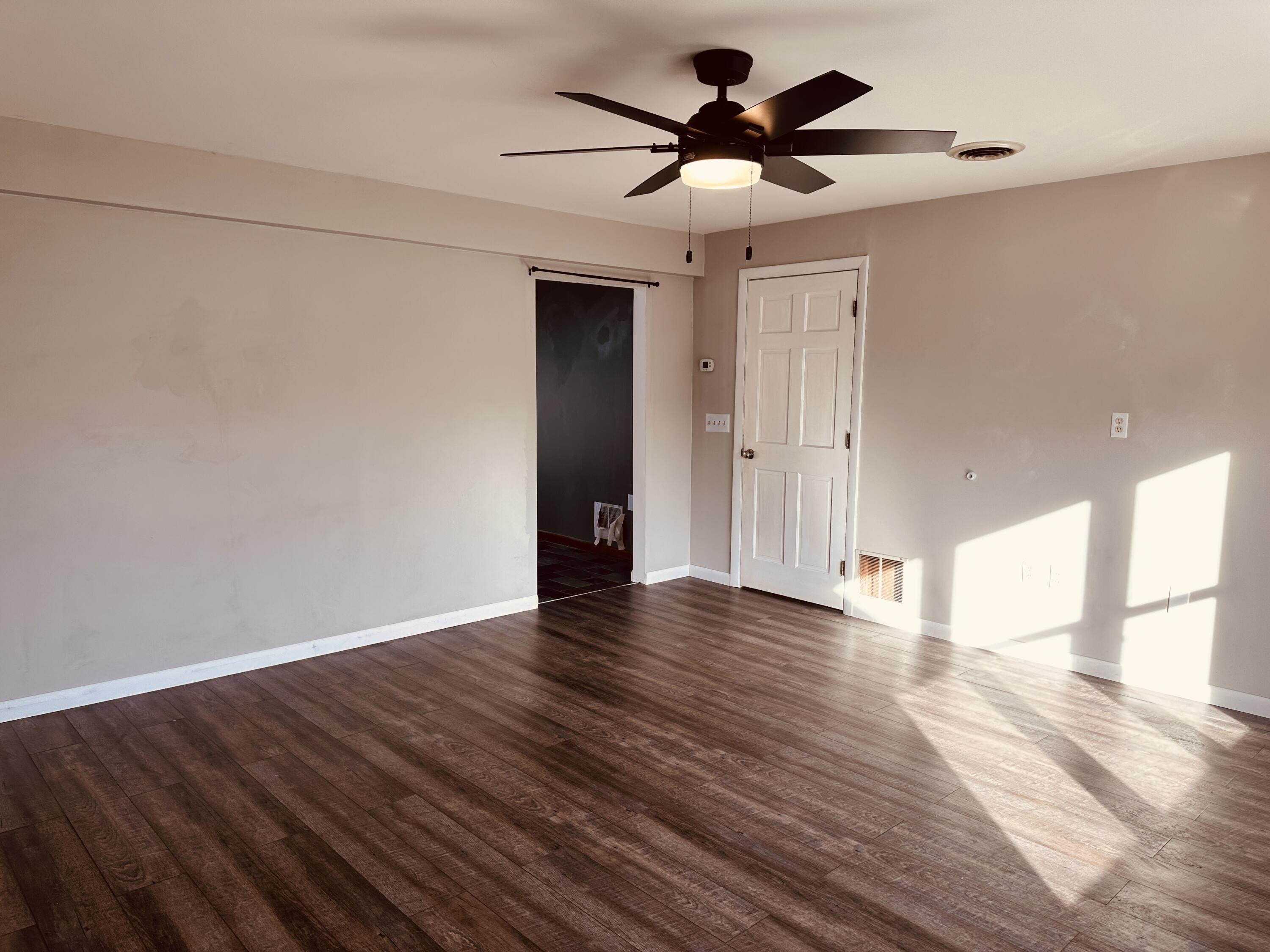 17 Ralph Street Bangor, ME 04401 - Photo 5 of 53 IMG_2405