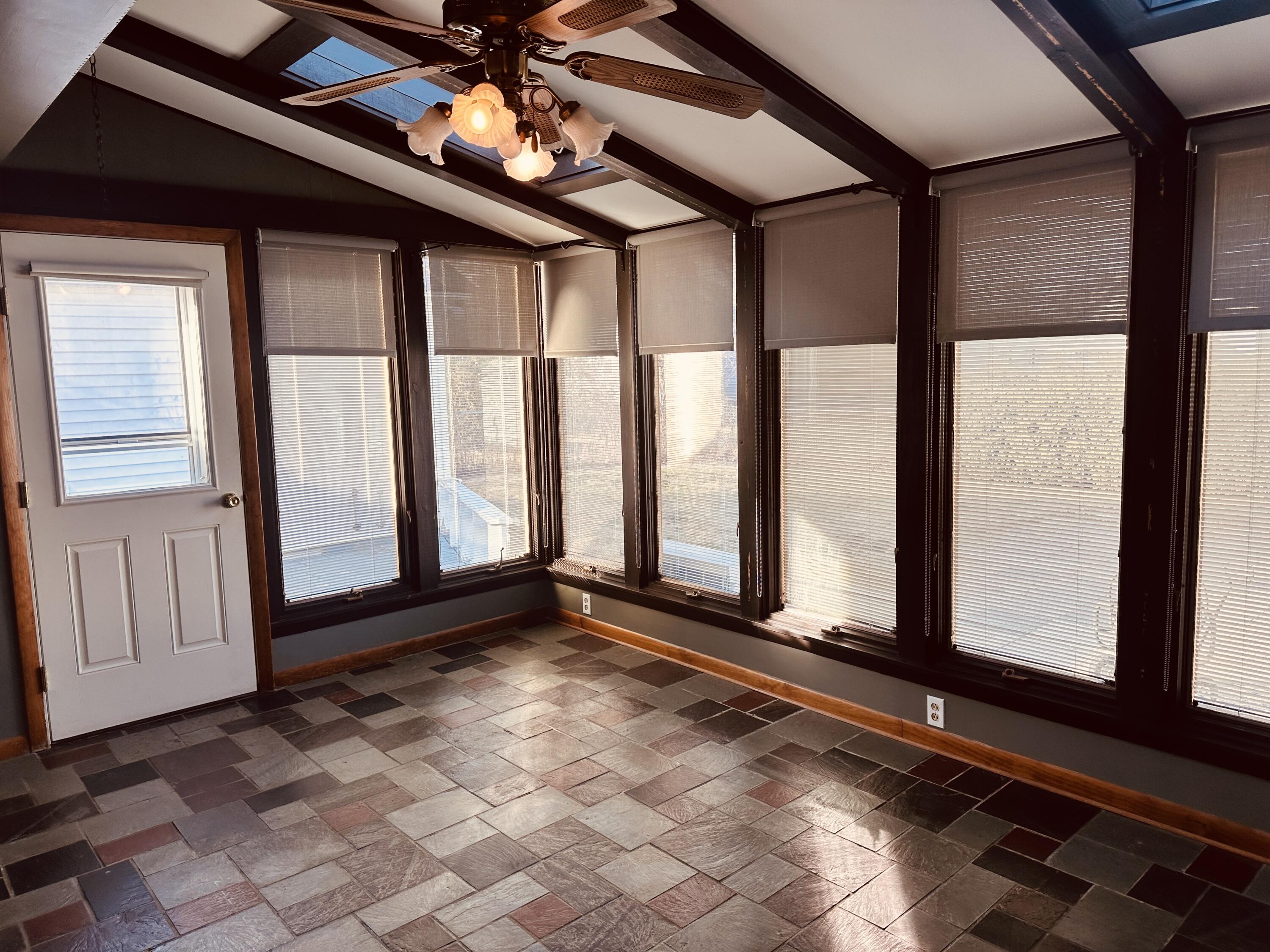 17 Ralph Street Bangor, ME 04401 - Photo 6 of 53 IMG_2401