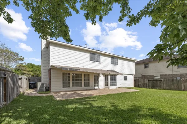 $2,400 | 2018 Waverly Glend Drive, Katy, TX 77450