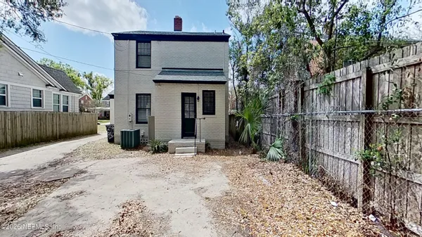 $2,390 | 1651 Flagler Avenue, Jacksonville, FL 32207