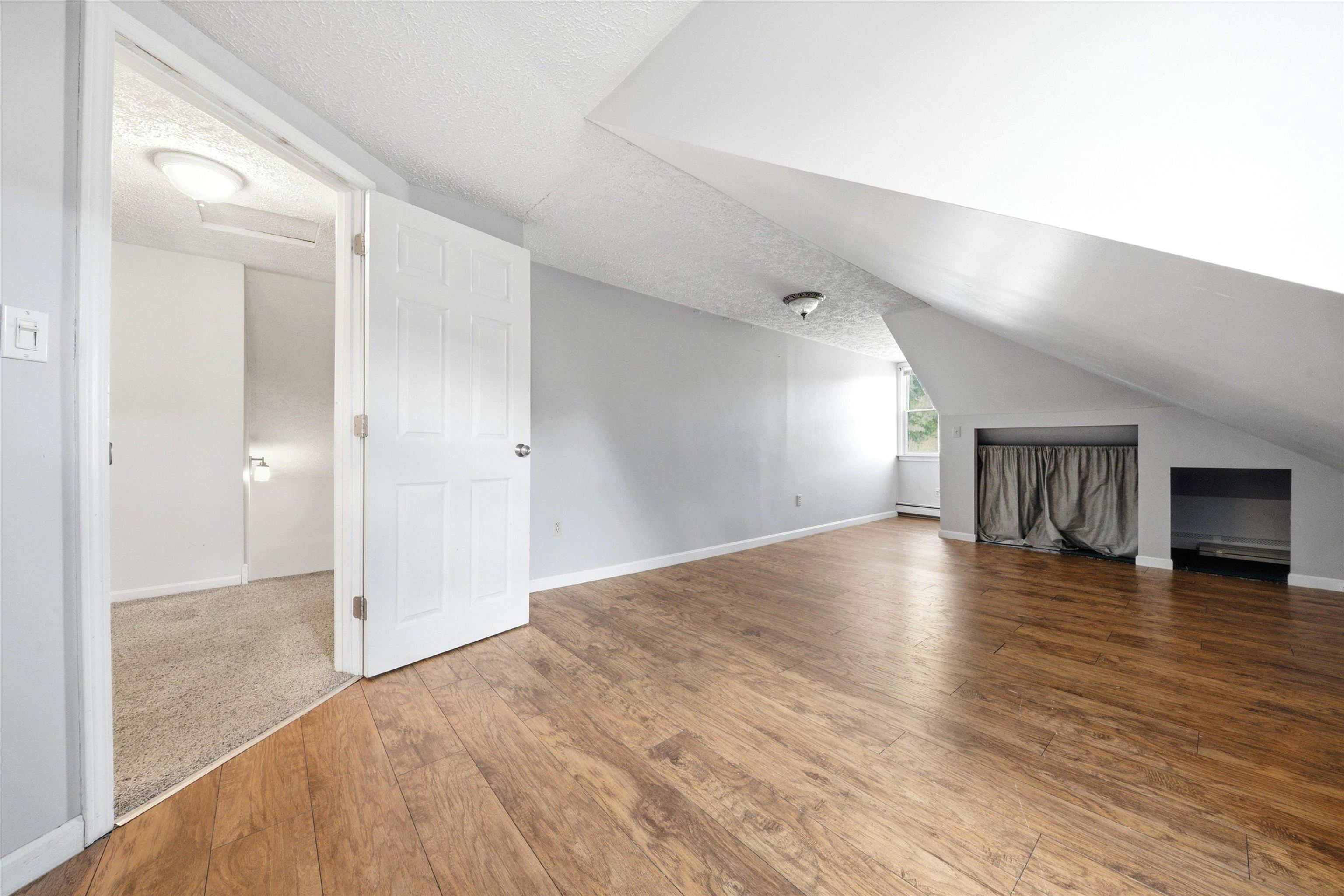 756 Montgomery Street Manchester, NH 03102 - Photo 23 of 38