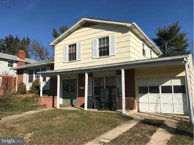 1615 Burnfield Road Baltimore, MD 21237 - Photo 2 of 17 FRONT LOAD GARAGE