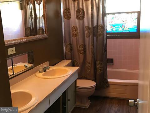 1615 Burnfield Road Baltimore, MD 21237 - Photo 10 of 17 FULL BATH