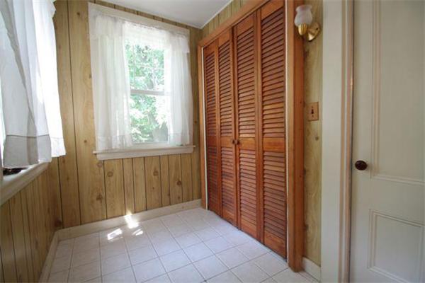 389 Worcester Street Wellesley, MA 02481 - Photo 8 of 21 Gallery Image 8