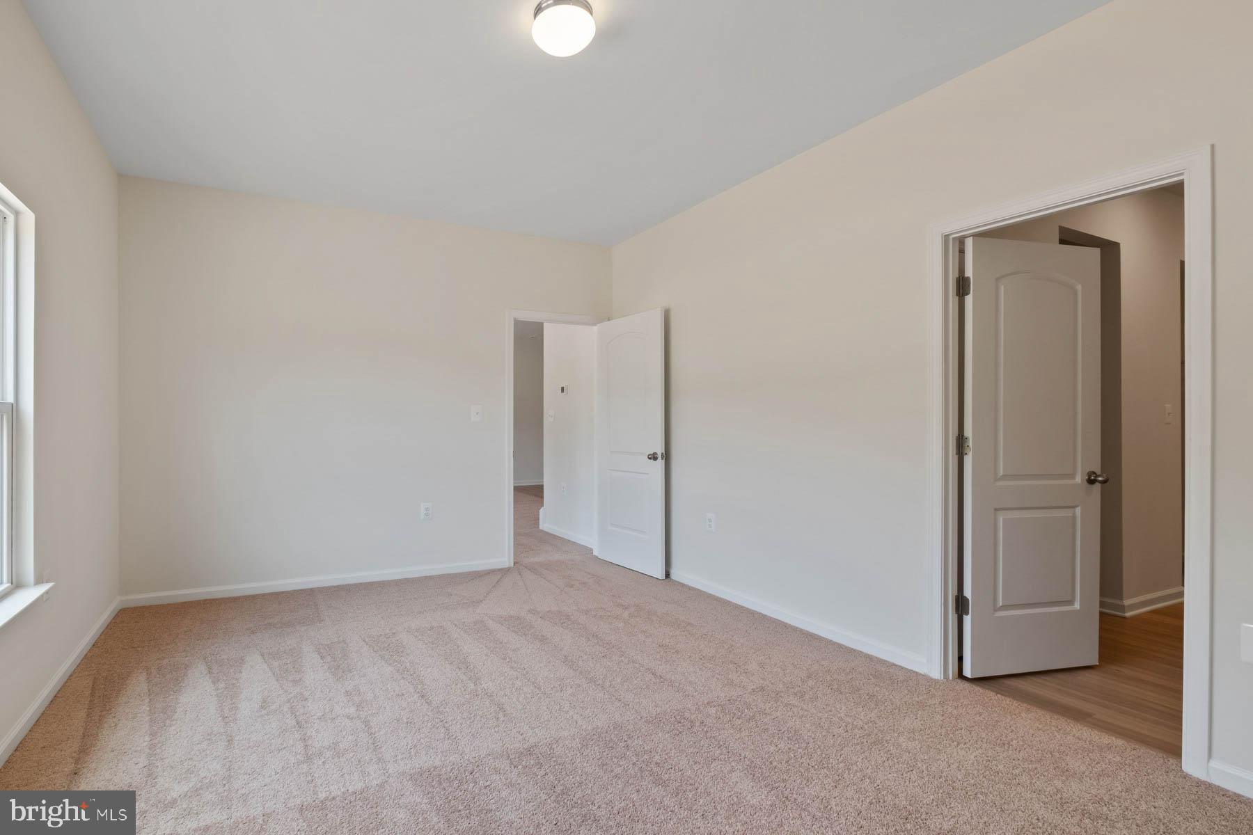 1290 Riparian Drive Falling Waters, WV 25419 - Photo 8 of 32 Gallery Image 8
