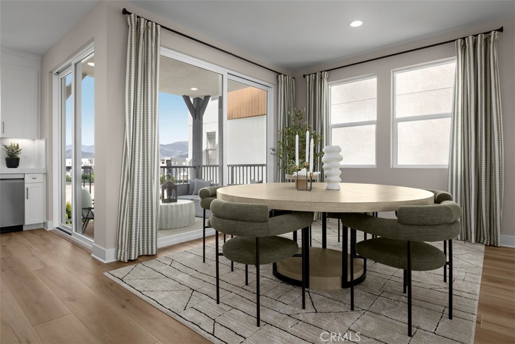 312 Pluto Irvine, CA 92618 - Photo 4 of 16