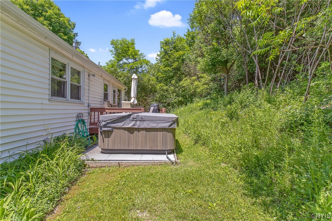 3659 Warners Road Camillus, NY 13209 - Photo 27 of 35