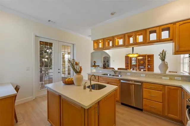 $1,795,000 | 504 59th Street, Holmes Beach, FL 34217