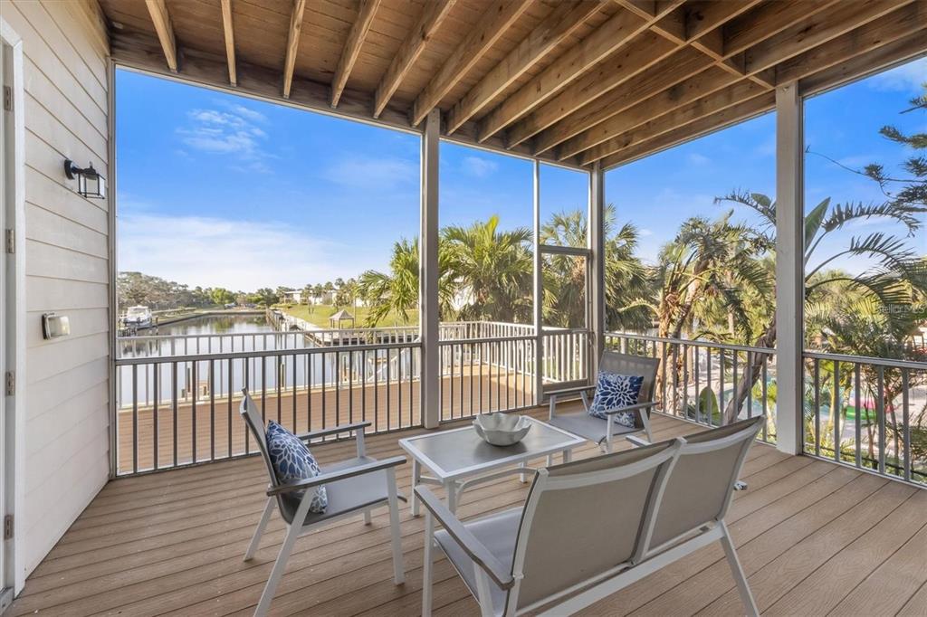 504 59th Street Holmes Beach, FL 34217 - Photo 17 of 51