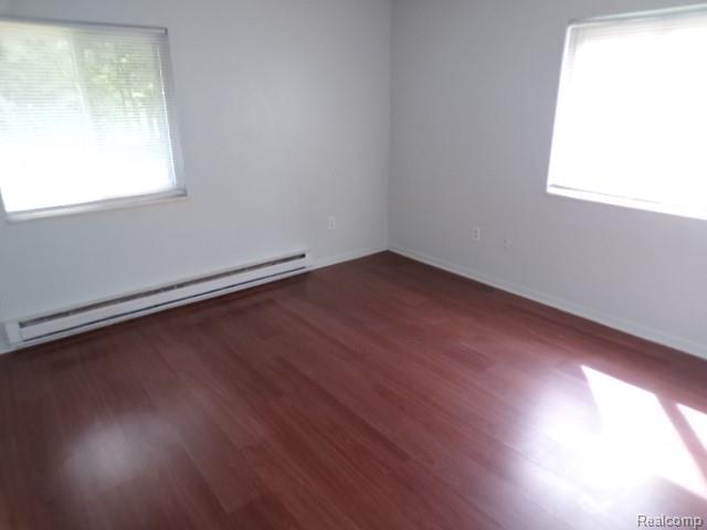 375-4 Granger Road, Unit 4 Ortonville, MI 48462 - Photo 11 of 13
