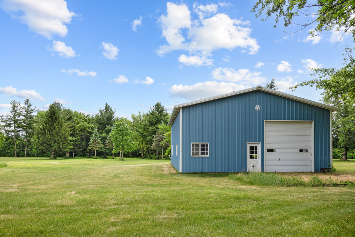 14413 Pleasant Valley Road Woodstock, IL 60098 - Photo 25 of 30