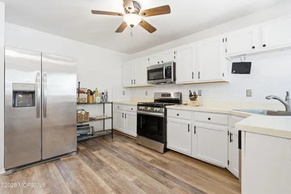 $2,800 | 409 Schley Avenue, Unit 409, Toms River, NJ 08755