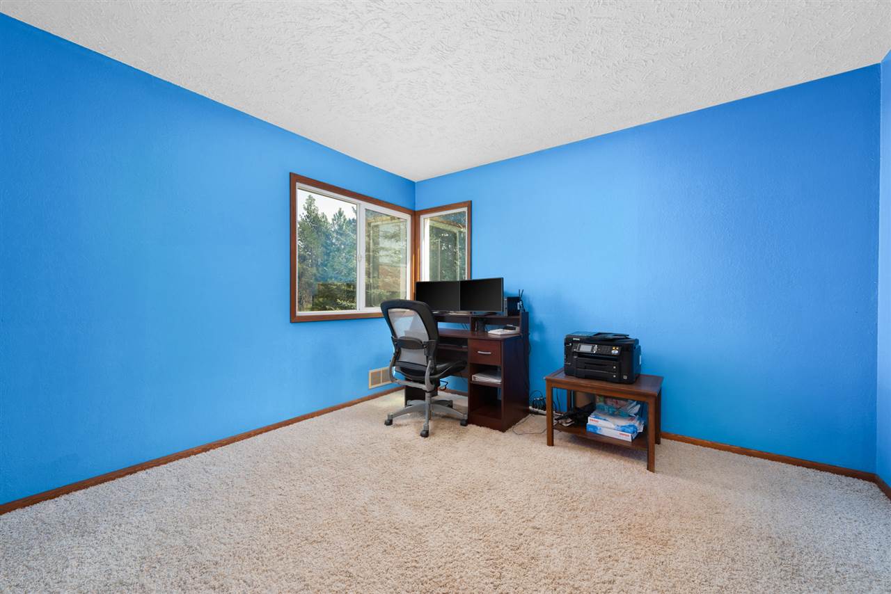 25910 North Monroe Road Deer Park, WA 99006 - Photo 12 of 28 Gallery Image 12