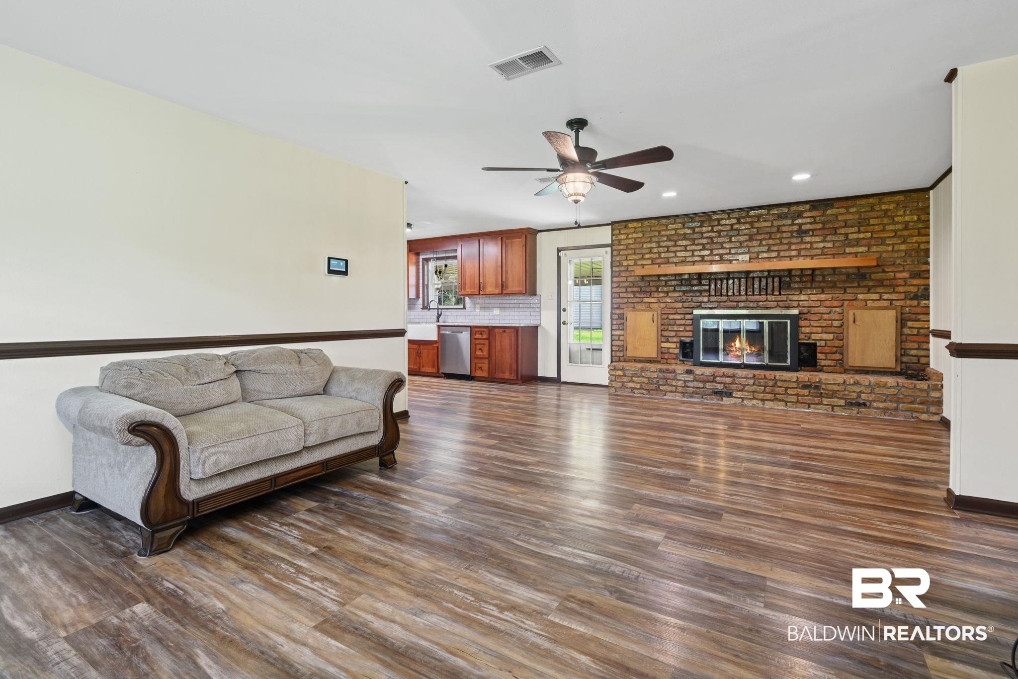26710 Ernest Patterson Road Robertsdale, AL 36567 - Photo 9 of 37
