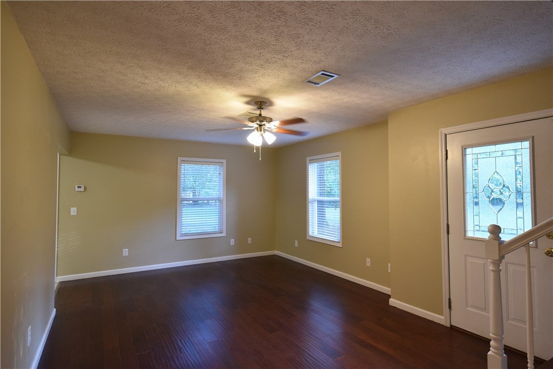 4097 Wimberly Road Auburn, AL 36832 - Photo 4 of 19 Gallery Image 4