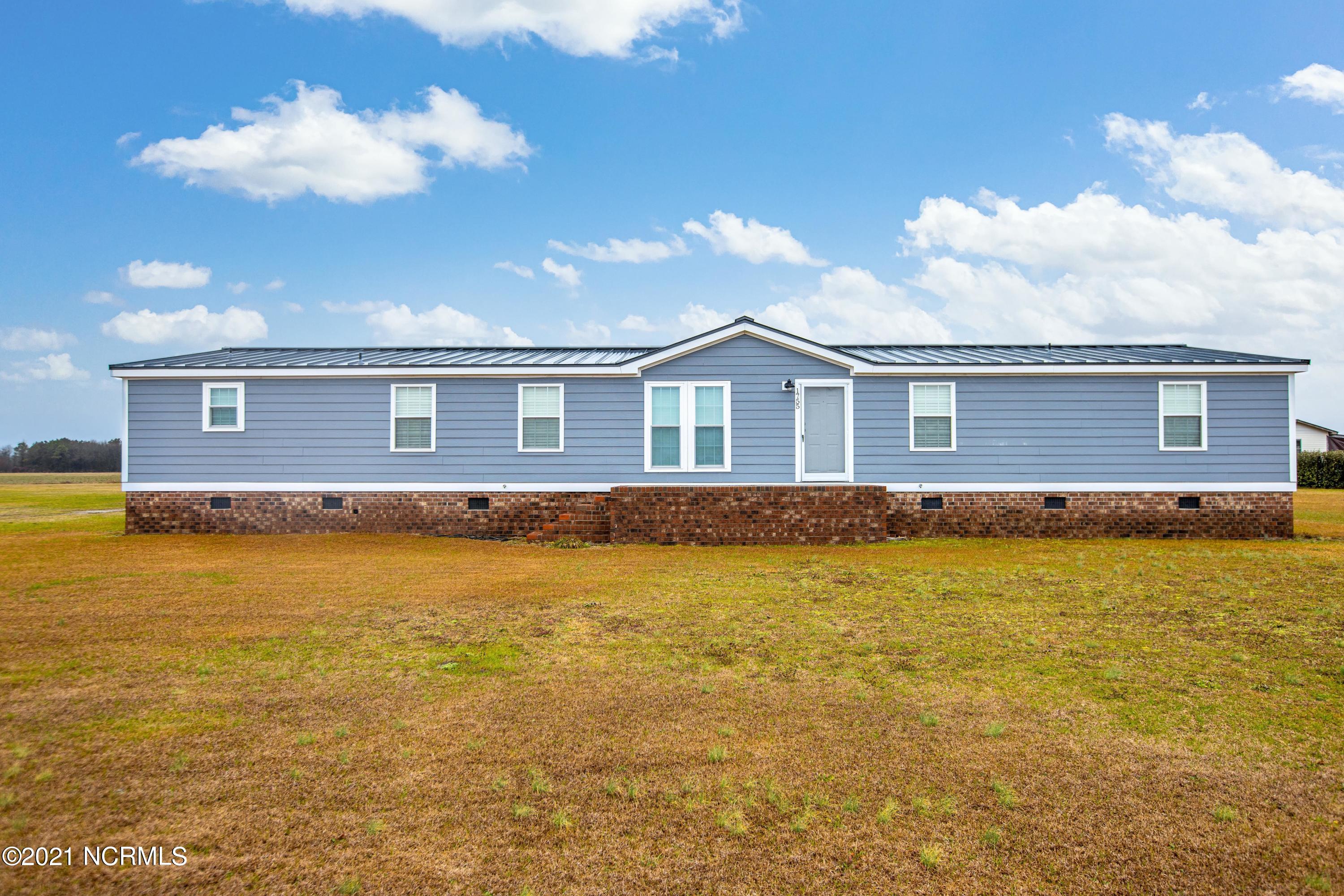 1755 East Hanrahan Road Ayden, NC 28513 - Photo 1 of 35 1755 E Hanrahan Rd-1