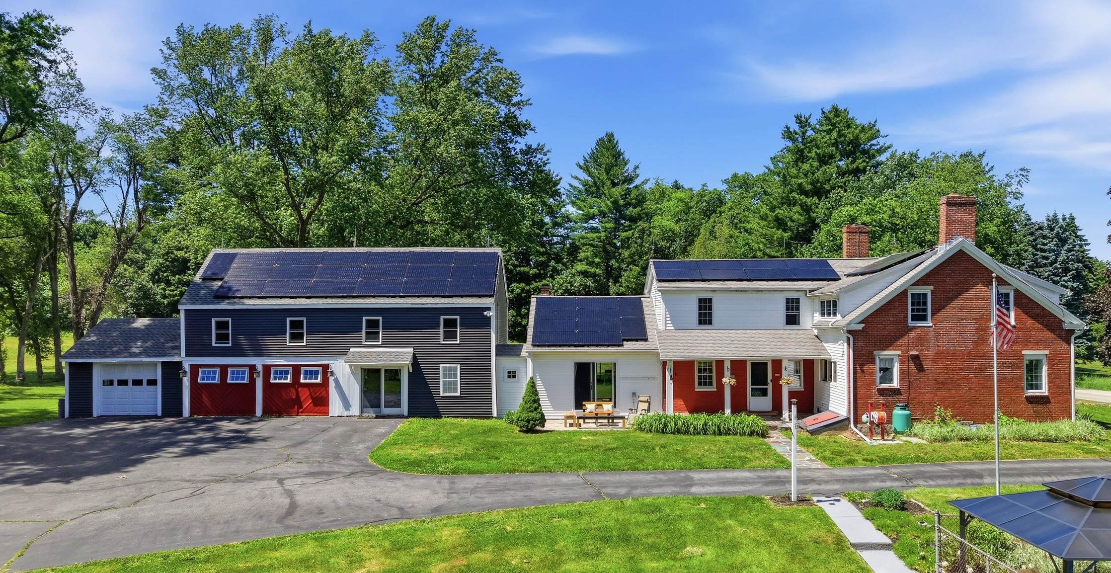 131 Clement Road Rollinsford, NH 03869 - Photo 1 of 59