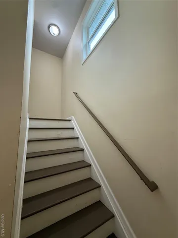 $729,999 | 803 Bayview Avenue, Amityville, NY 11701