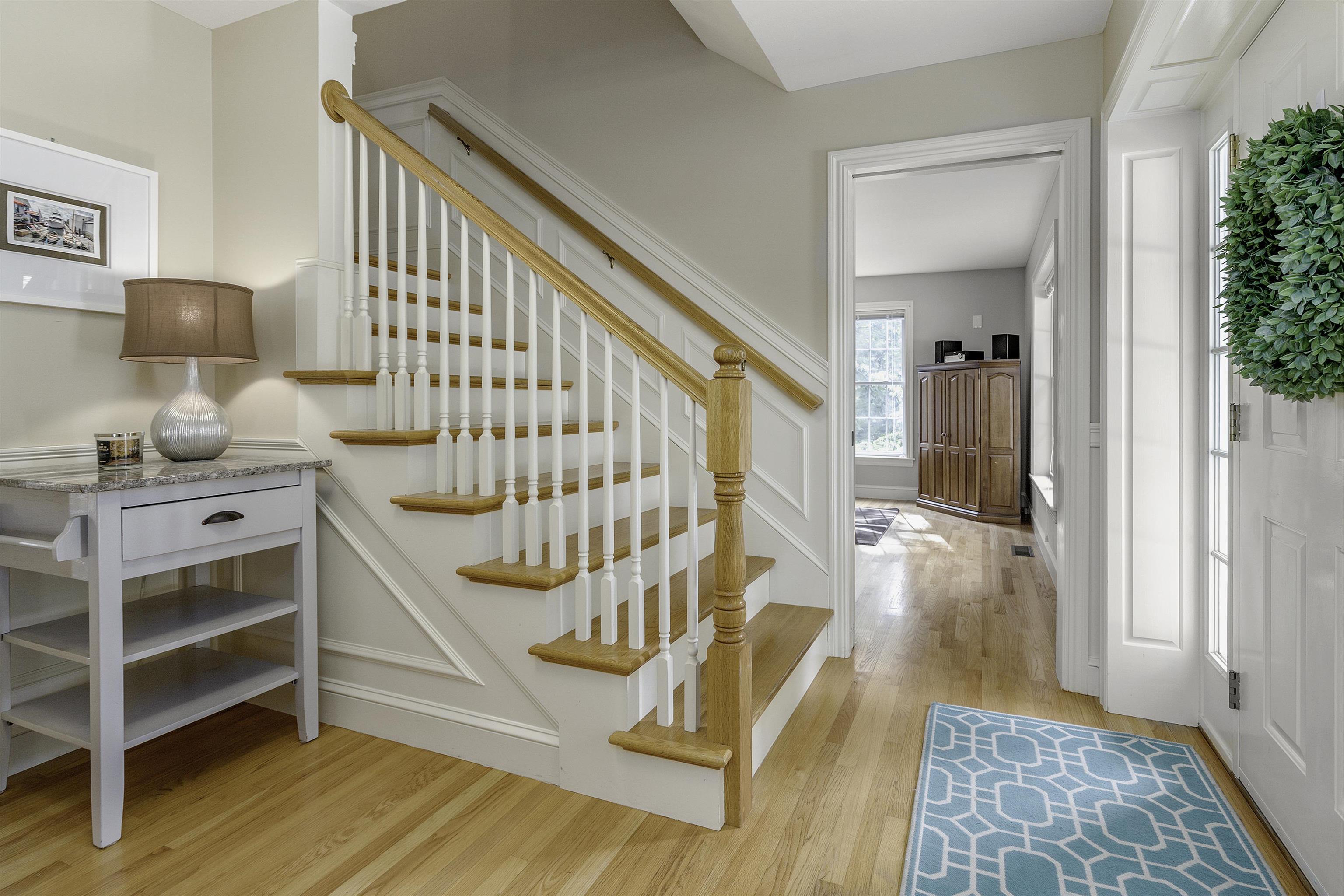 40 Highcrest Road Manchester, NH 03104 - Photo 5 of 40 Gallery Image 5