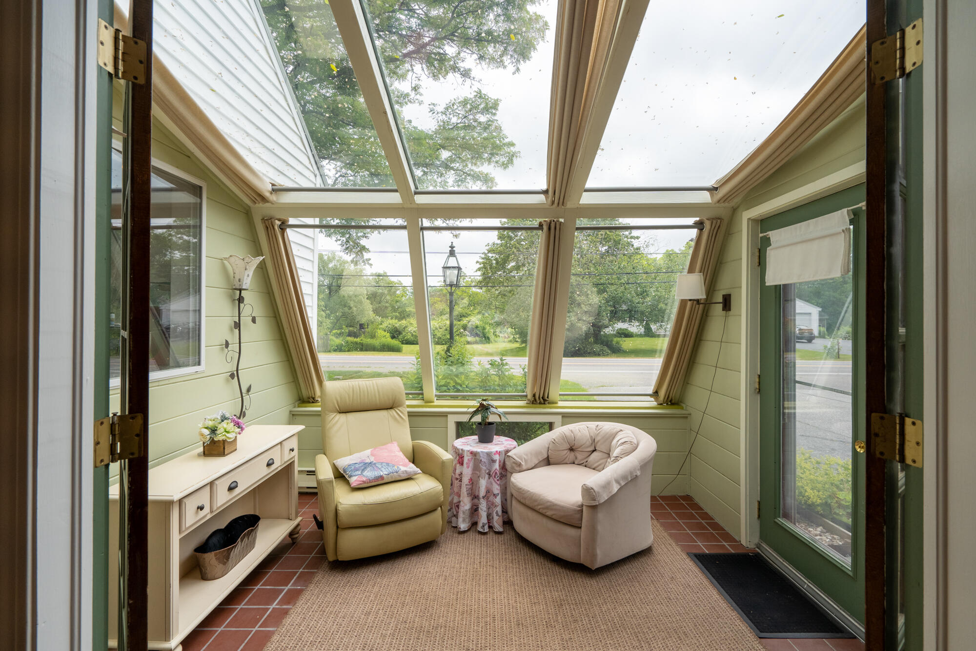 114 Spring Street Yarmouth, ME 04096 - Photo 20 of 56 114 spring street-17
