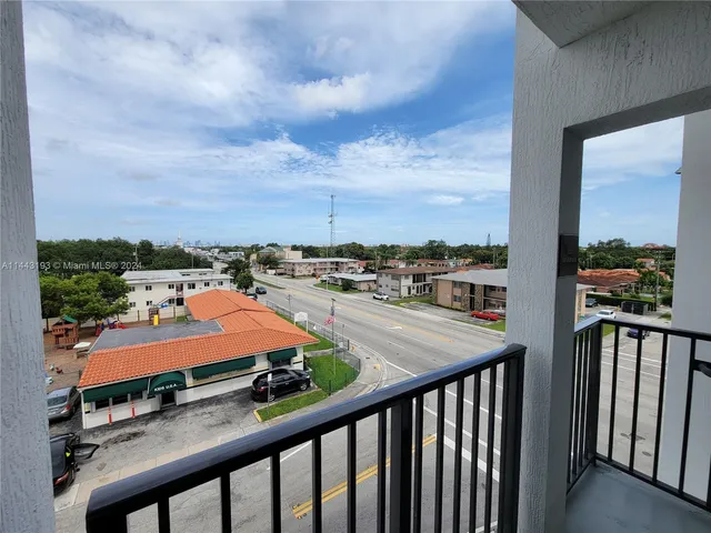 a view of a fireplace