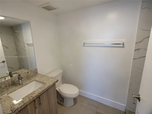 a close up view of washer and dryer