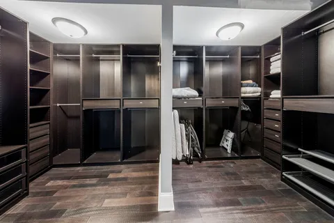 $1,565,000 | 2712 West Sunnyside Avenue, Chicago, IL 60625