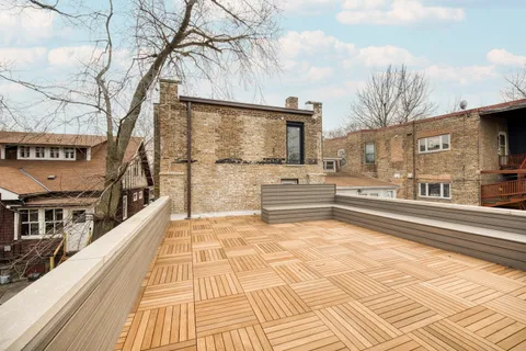 $1,565,000 | 2712 West Sunnyside Avenue, Chicago, IL 60625
