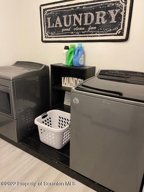 991 Main Street Rome, PA 18837 - Photo 33 of 53 a utility room with dryer and washer