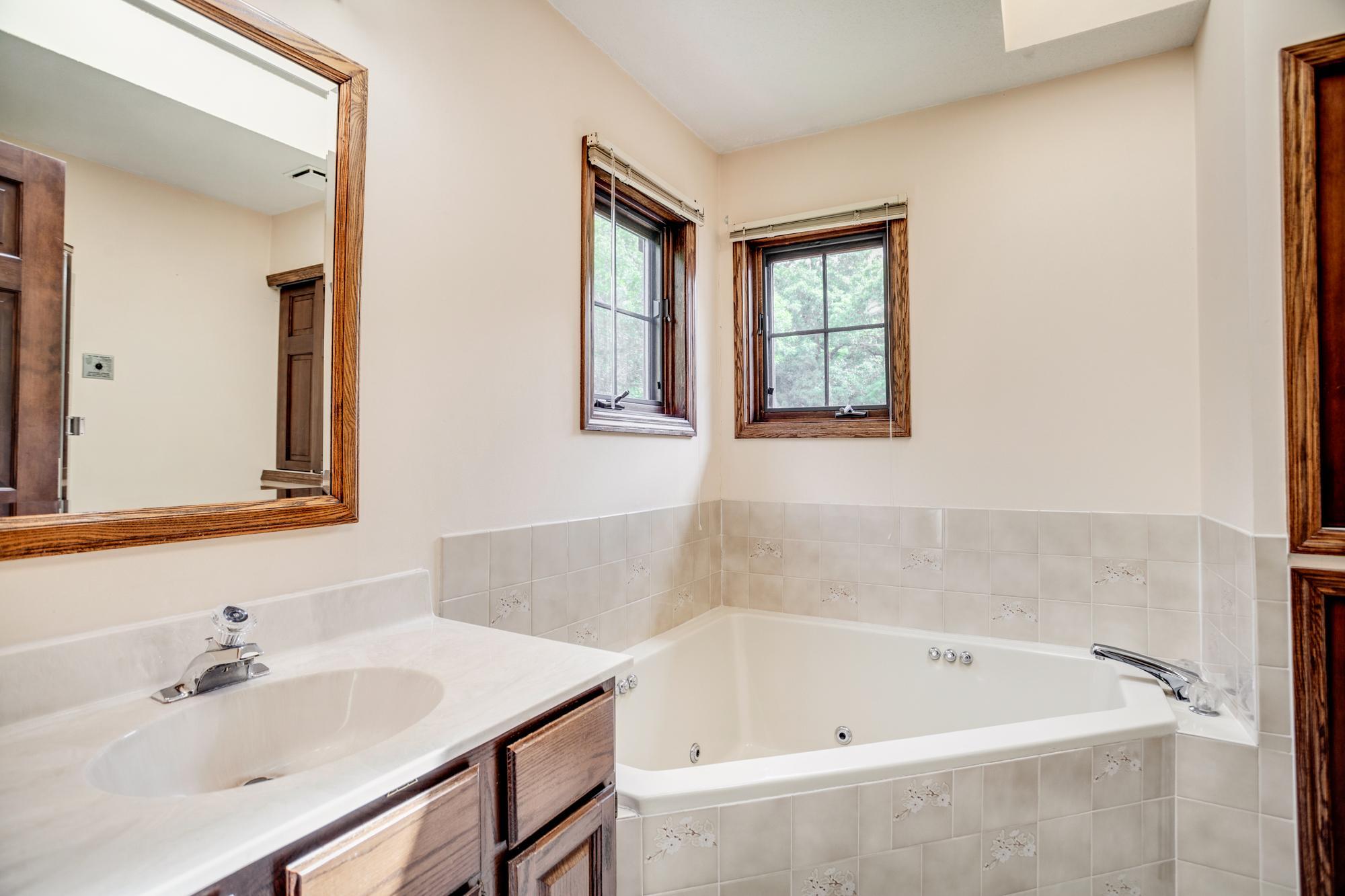 16760 North Manor Road Eden Prairie, MN 55346 - Photo 15 of 41