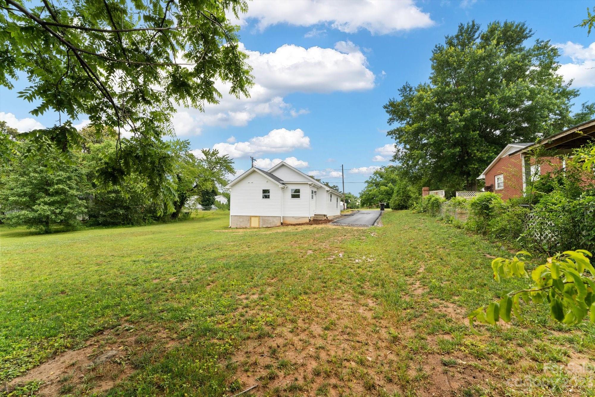 403 Pea Ridge Street Morganton, NC 28655 - Photo 18 of 19 Gallery Image 18