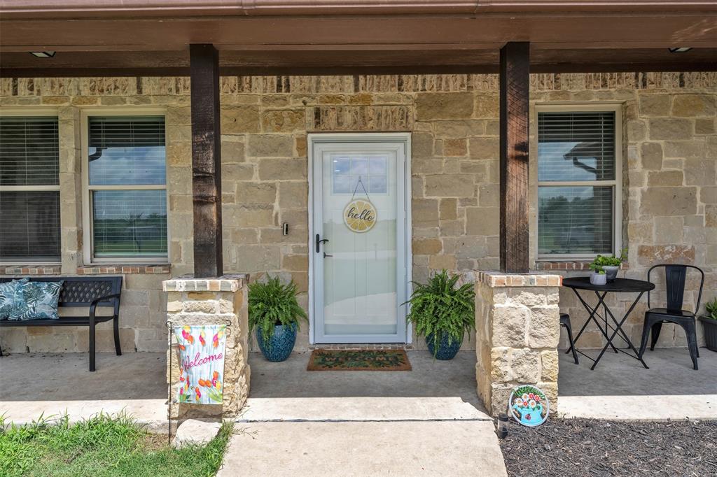 15077 Saddle Ridge Circle Terrell, TX 75160 - Photo 3 of 40