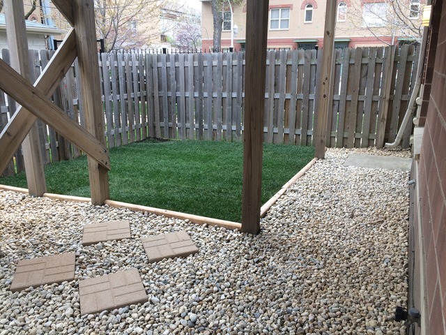 2314 East 71st Street, Unit B Chicago, IL 60649 - Photo 15 of 19 a view of a entrance gate of a house with a yard