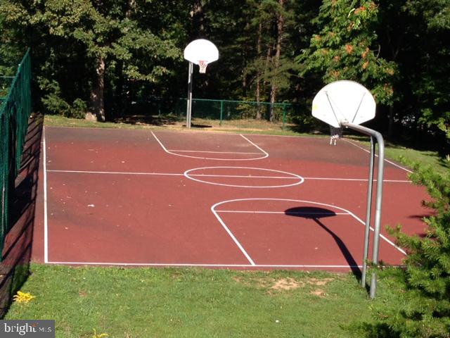 115 Cross Junction Road Cross Junction, VA 22625 - Photo 18 of 21 Basketball courts
