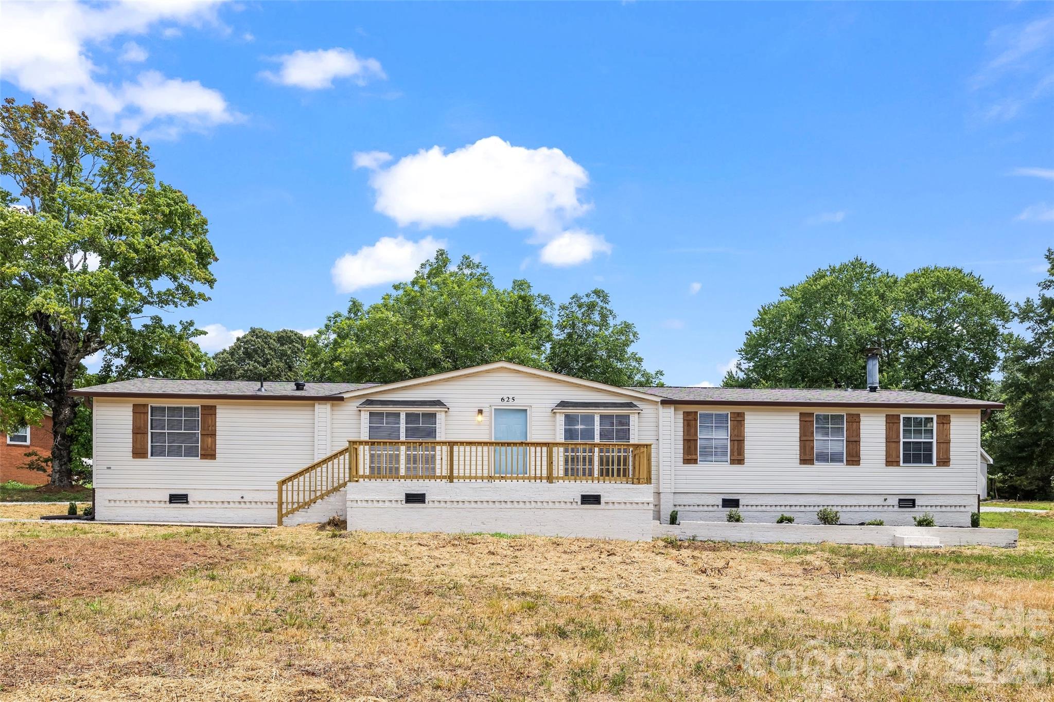 625 Lakeview Road Salisbury, NC 28147 - Photo 1 of 27