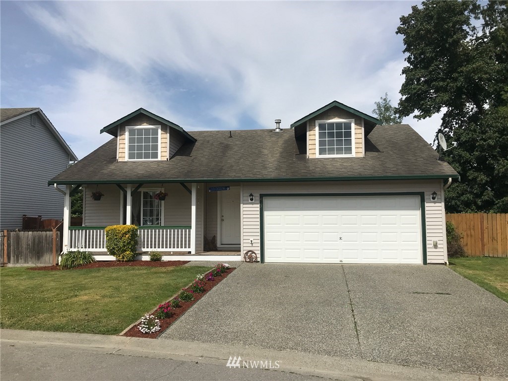 433 Rohrer Loop Sedro-Woolley, WA 98284 - Photo 1 of 14