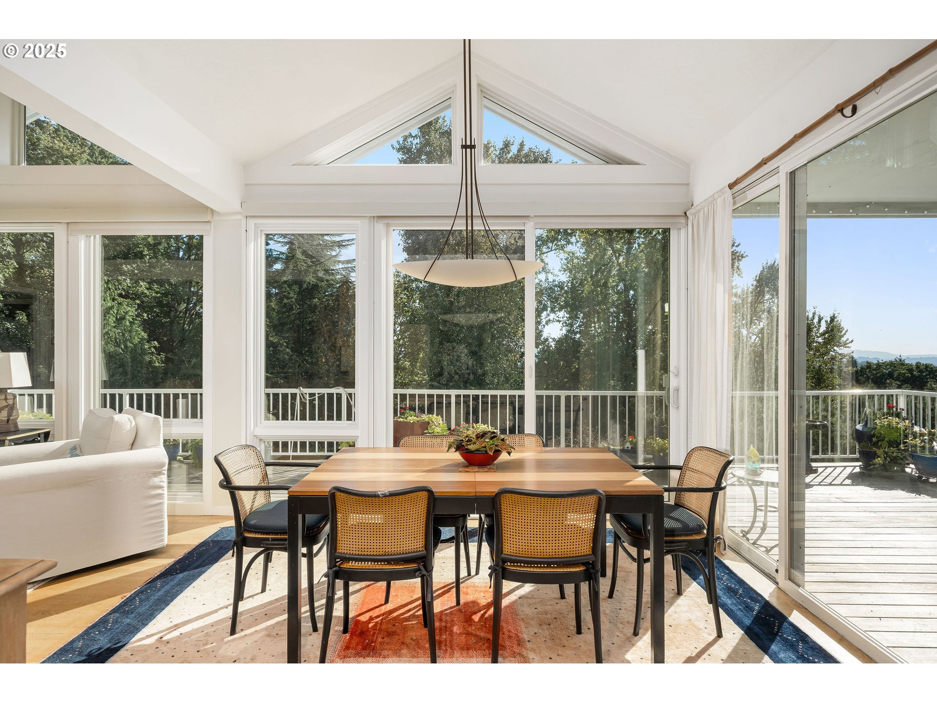 4141 Southwest Washouga Avenue Portland, OR 97239 - Photo 21 of 46